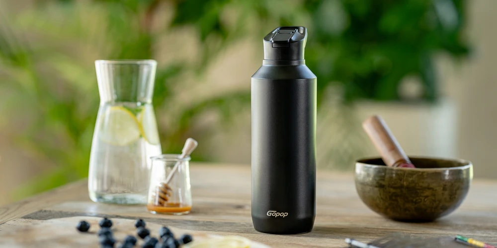 Bez Marki Terminis gertuvė Gopop Cool Portable 750 ml, juoda