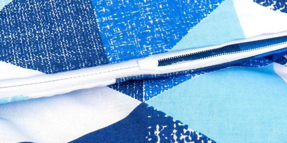 Bez Marki Užvalkalas poszewki na poduszkę 70x80 Trójkąty mėlyna pilka grafika