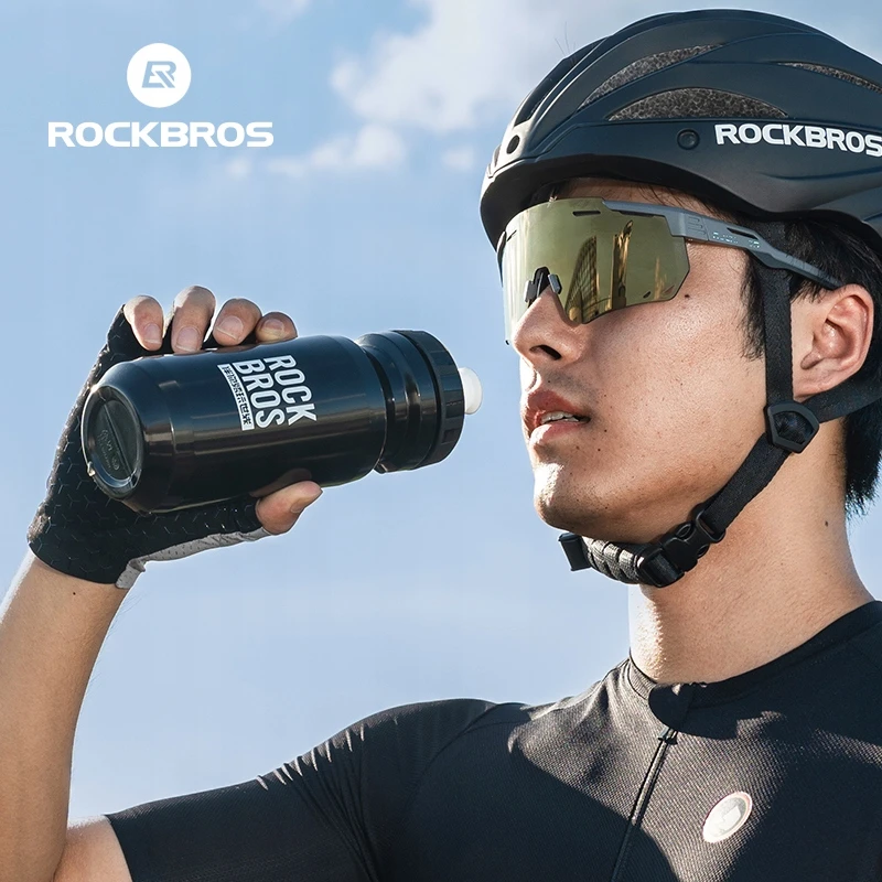Bidon rowerowy su osłoną Rockbros juoda 600ml