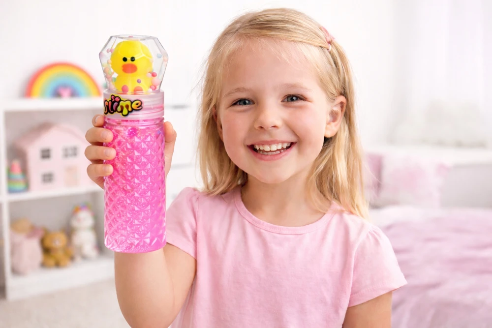 Bigtoys SLIME 19CM GLITTER PLASTIC PASTA SU ANTIES IR VIŠTIENOS KUMULLIAIS