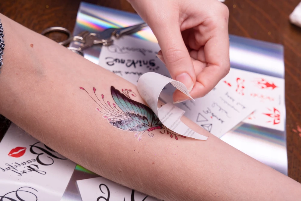 BK TATTOO STUDIO RINKINYS GLITTER PLAUNAMS TATUiruotėms