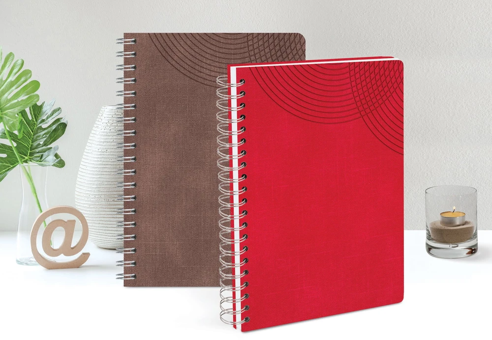 Bloknotas, A6, langeliais, 96 lapai, 70gsm, su spirale šone