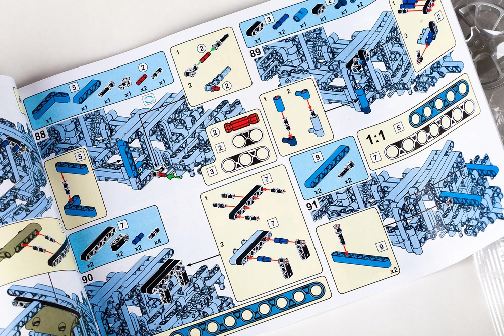 Blue Didelis statybinių blokų rinkinys CONTAINER 1300 EL 1:14 Mėlyna Hard-er