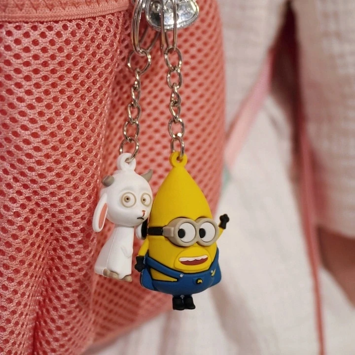 Bob Snail Eat&Fun sveikų vaisių užkandis 2 x 20 g + MINIONS RAKTAUKAS