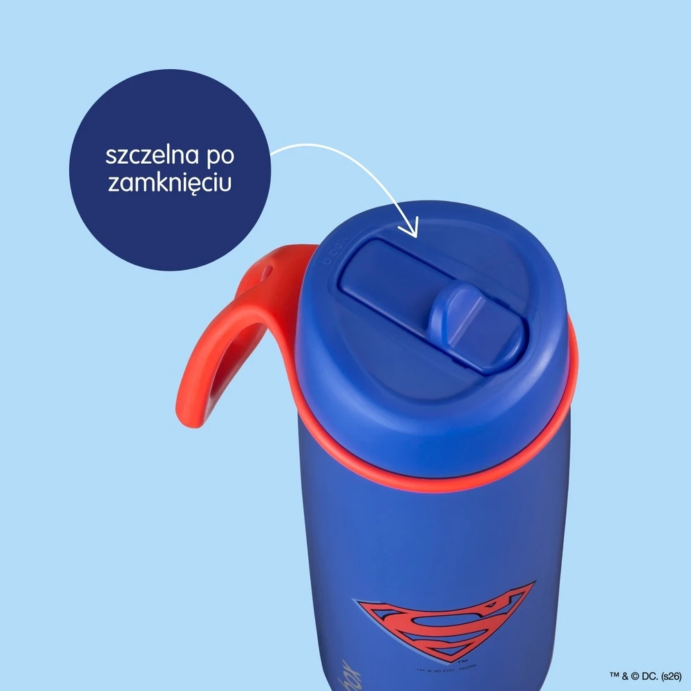 Buteliukas termiczna na wodę 690ml termos ze słomką plieno Superman b.box