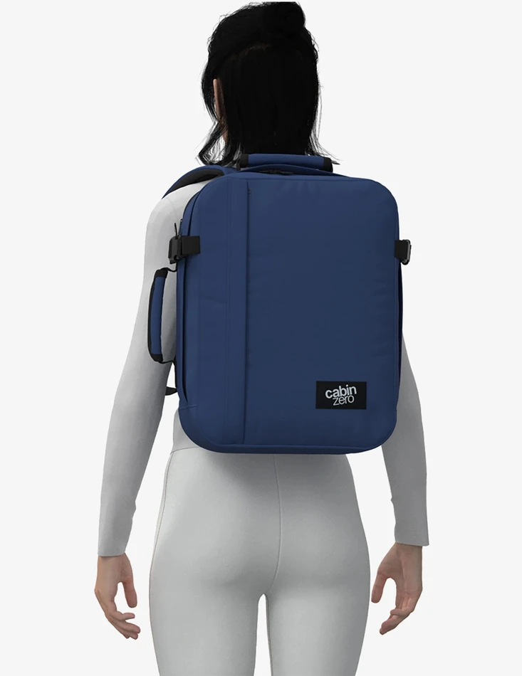 Cabinzero Classic Tech 28l kelioninis kuprinė - Tamsiai mėlyna