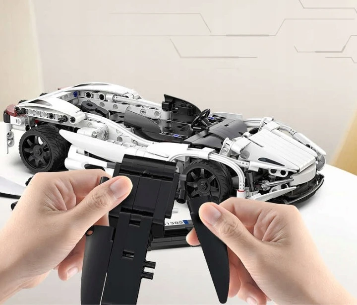 CADA BLOKAI NUOTOLINIO PULTO VALDOMAS SPORTINIS AUTOMOBILIS SUPER STORM 30CM 402EL DUAL