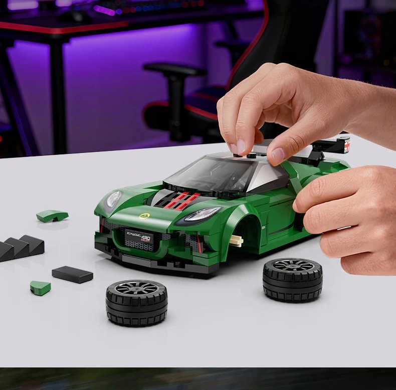 CaDA konstruktoriaus rinkinys „Lotus Exige Cup 430“ lenktyninis automobilis, 319 detalių