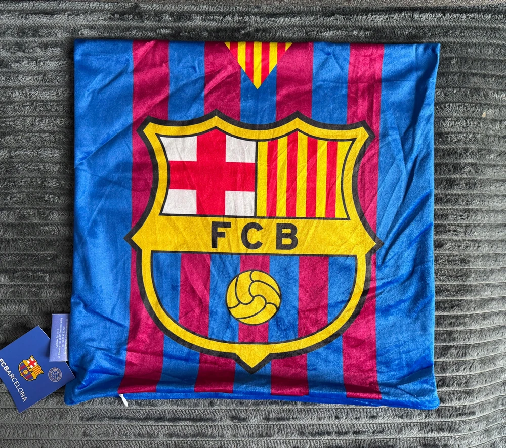 Carbotex FC Barcelona pagalvės užvalkalas 40x40 cm Lewandowski Yamal vaikų gynimo diena