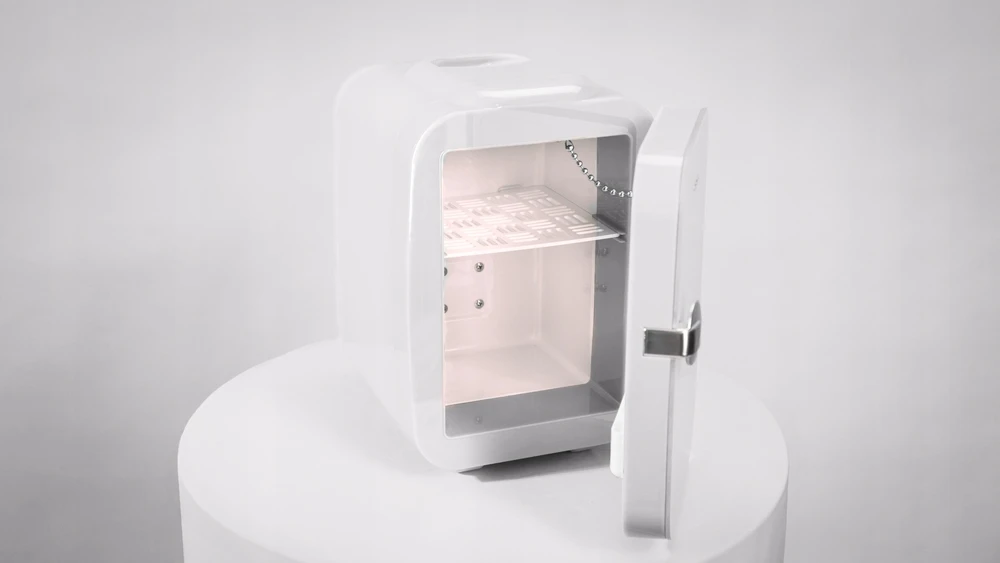 Cecotec Bolero MiniCooling 4L Río Baltas Kelioninis šaldytuvas 5-65°C Baltas