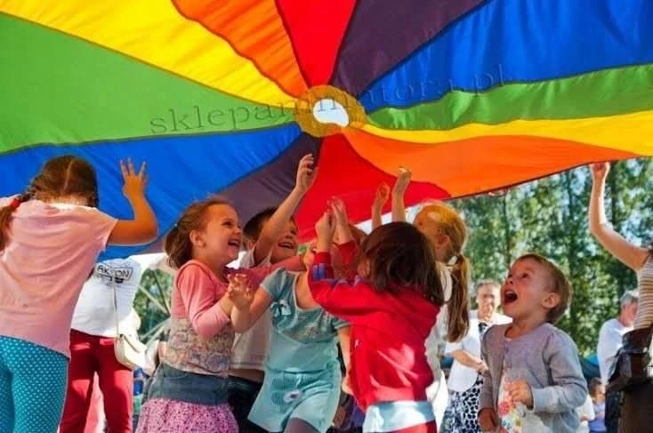 Centrum Akson Profesionali Akson animacinė skraistė 3,5 m, 36 rankenos