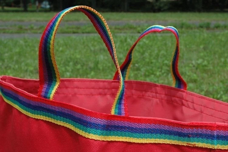 Centrum Akson Šokinėjimo maišas 70 cm - raudonas, atsparus vandeniui