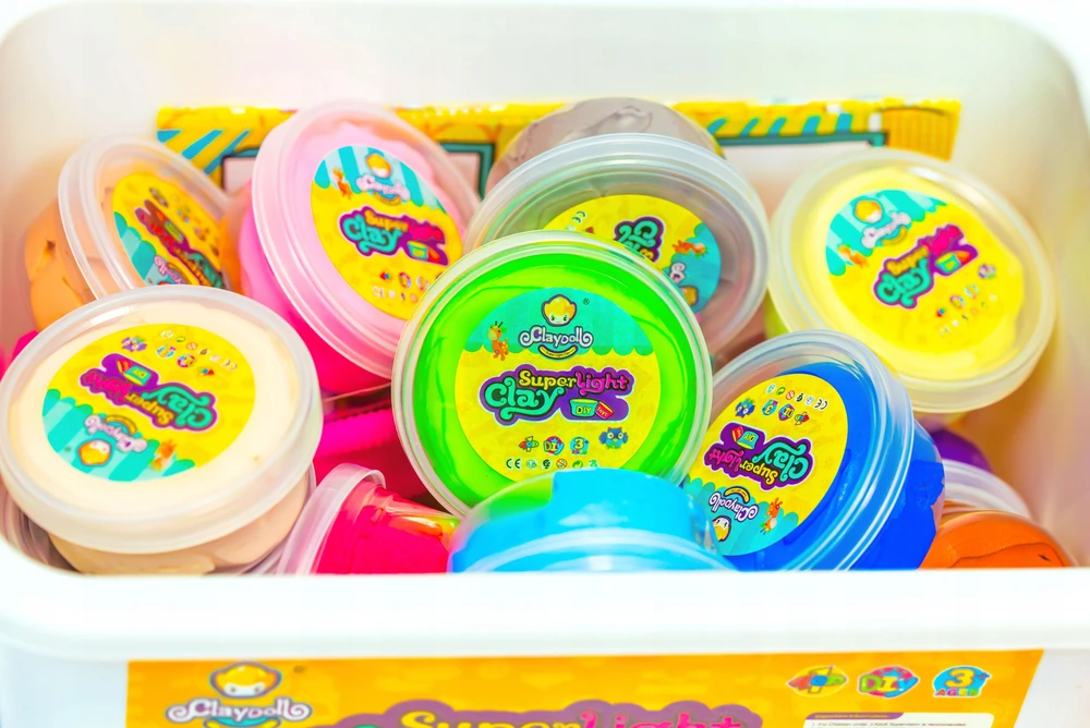 ClayDoll Super Light Clay PUTOLAS 24 vnt. + Lagaminas + Priedai MAGICAL PLASTIC