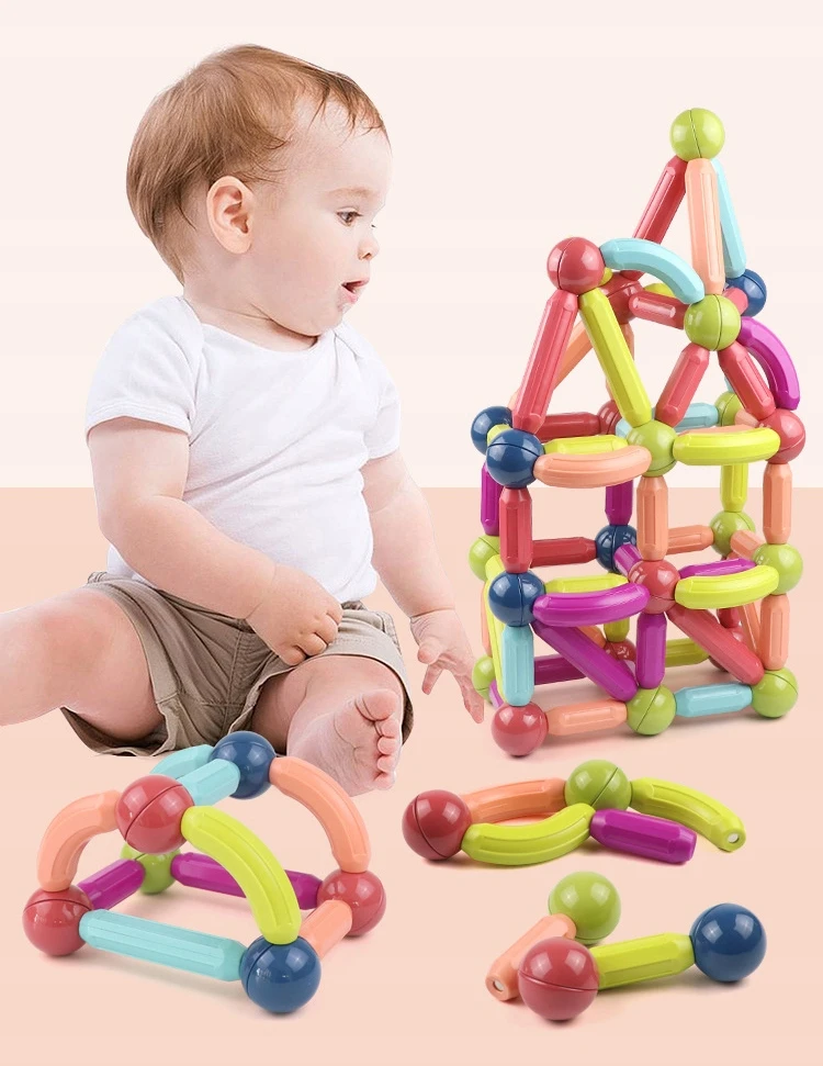 click4TOYS LAIKOMOJI MAGNETINIŲ VAMZDŽIŲ BLOKIAI VAIKAMS 72 EL DIDELIS RINKINYS + DĖŽĖ