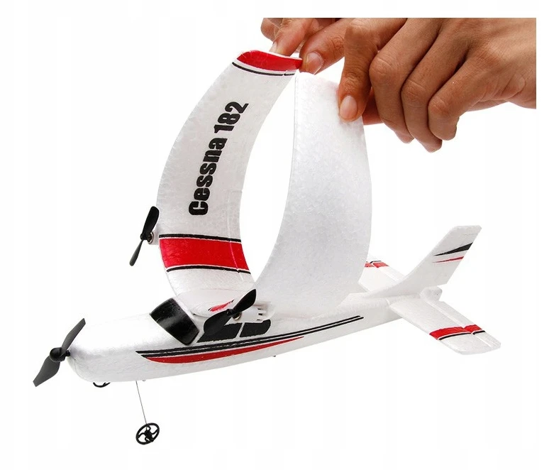 Click4Toys NUOTOLINIO PULTO VALDOMAS LĖKŠTUVAS CESSNA 182 RC + REMOTE