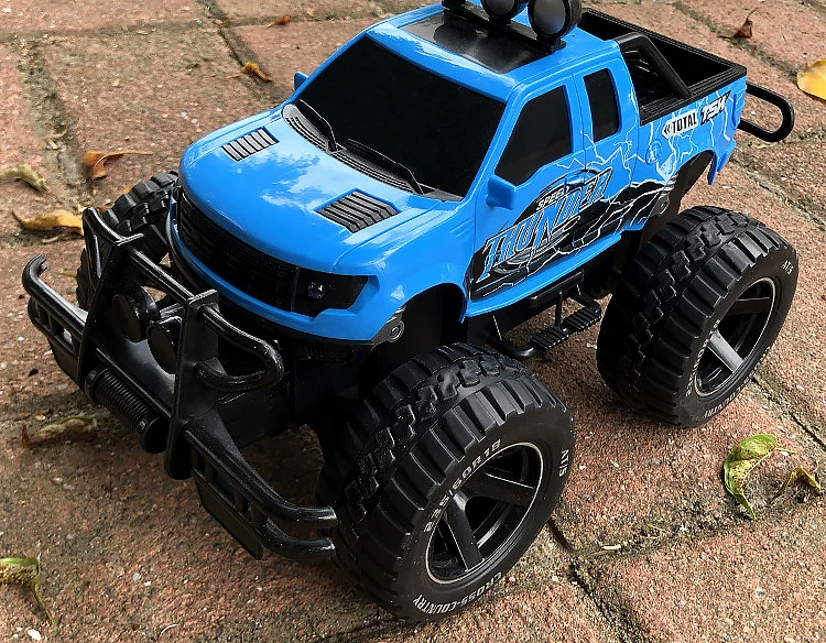 Click4Toys NUOTOLINIO PULTO VALDYMAS AUTOMOBILIŲ RC VISEREIGĖS AKUMULIATORIUS AUTOMOBILIS 1:14