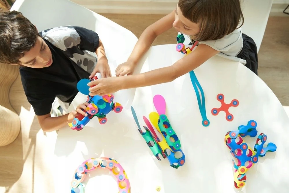 Clixo Tiny & Mighty magnetiniai blokeliai, spalvoti, 9 vnt, žaislas 4+