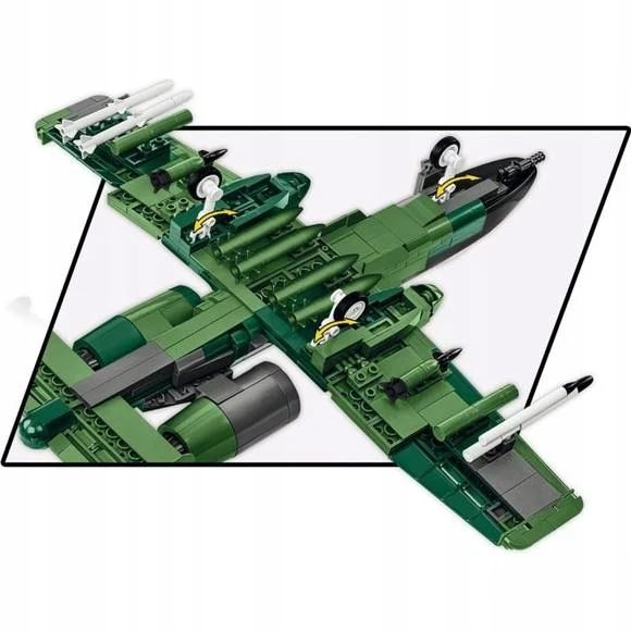 COBI-5856 blokuoja A10 Thunderbolt II lėktuvo vertę. 667