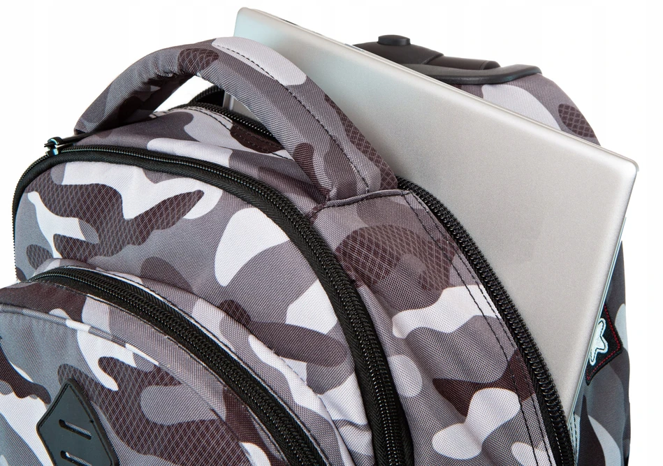 Cool Pack Coolpack Junior kuprinė su ratukais, pilka/juoda, su aplikacijomis