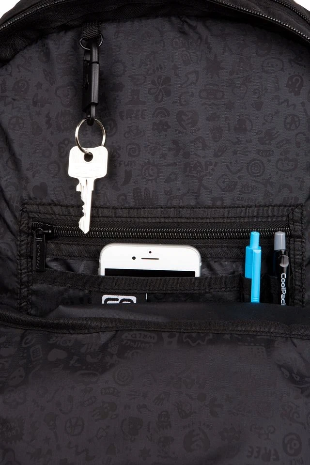 Cool Pack Backpack CoolPack F059641. juodas. 45 cm x 38 cm x 5 cm