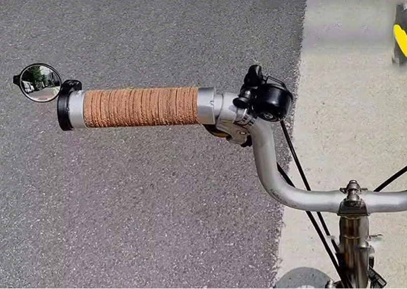 Corky MINI DVIRAČIO VEIDRODIS SU VAIRUOSE DVIRAČIO SUKAMAS, UŽDARAMAS, SULANKSTAMAS