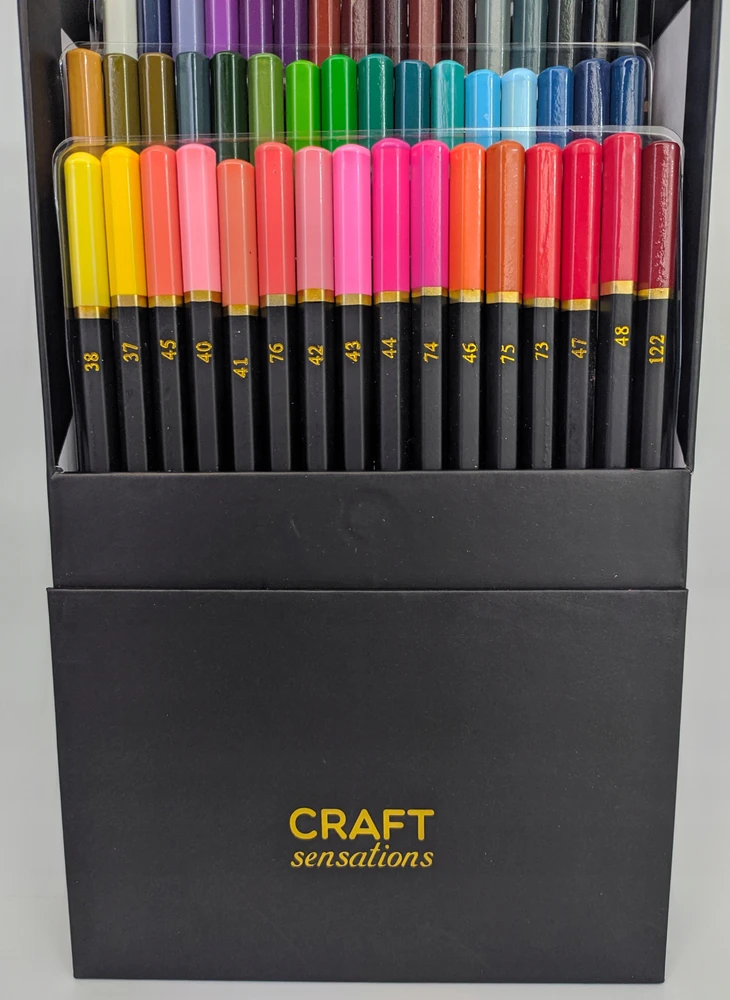 Craft Sensations Meno pieštukiniai dažai, 48 spalvų rinkinys su dėklu