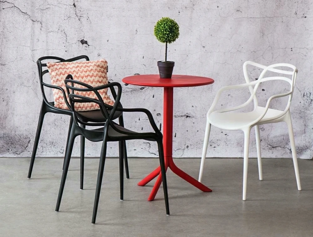 D2.Design Lexi kėdė balta insp. Master kėdė (dydis: universalus)