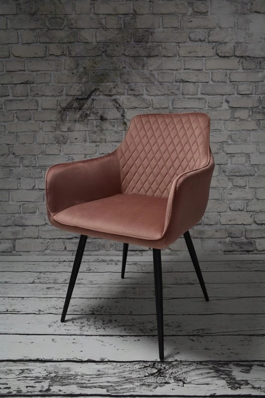 Dankor Design Lisbon fotelis, purvinas rožinis aksomas, juodos kojos