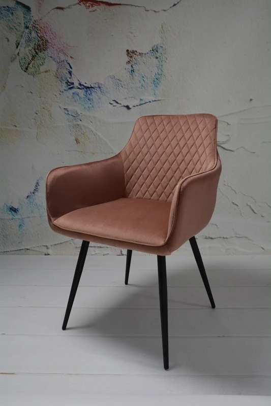 Dankor Design Lisbon fotelis, purvinas rožinis aksomas, juodos kojos