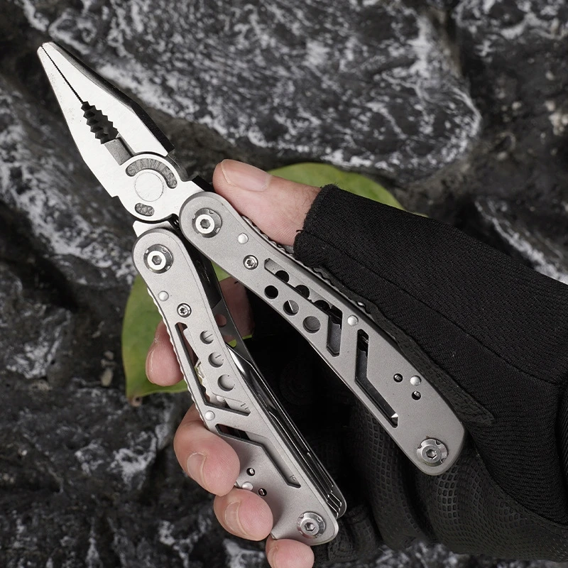 Daugiafunkcinis įrankis Multitool Juodas Ant 13 funkcijų Dominator Urban Combat, juodas