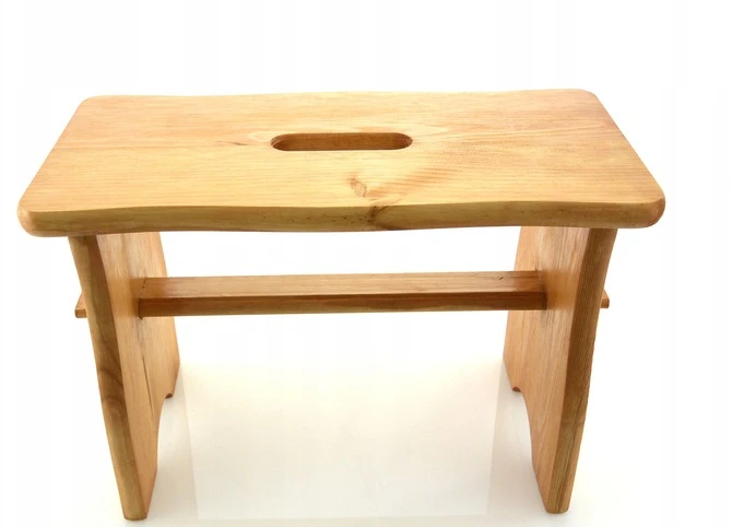 DAŽYTA ALDER STOOL RYCZKA WOODEN STOOL virtuvinė platforminė taburetė FSC