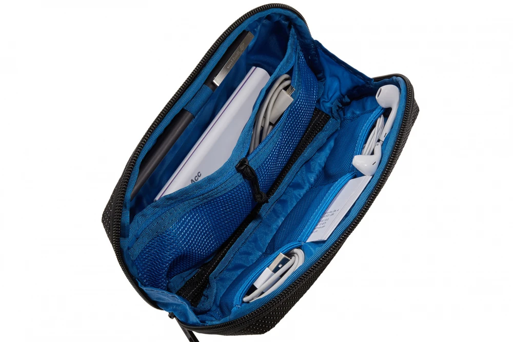 Thule | Crossover 2 | Travel Organizer | 2-in-1 pouch | Juodas