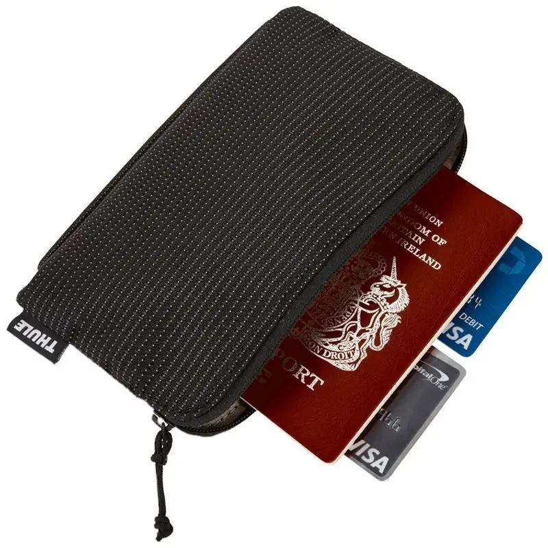 Thule | Crossover 2 | Travel Organizer | 2-in-1 pouch | Juodas