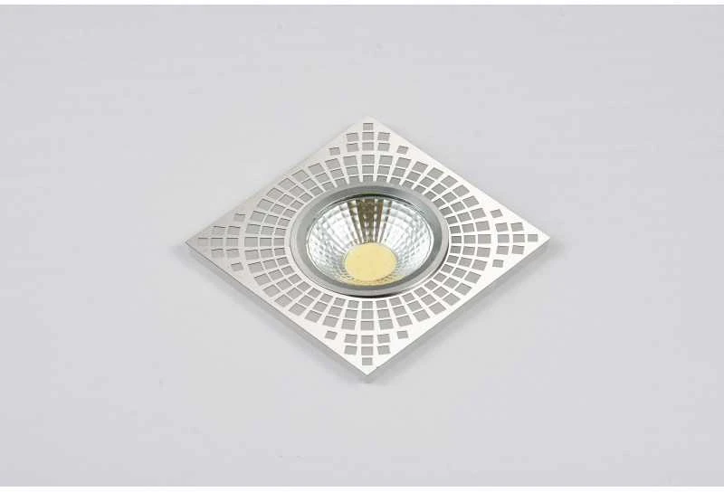 Dekoratyvinis šviestuvas BESK 100x100x20mm