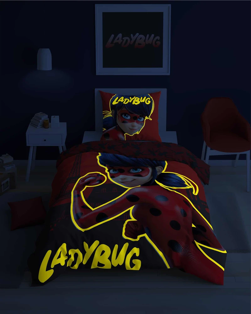 Detexpol Tamsoje švytinti patalynė 140 x 200 „Miraculous Ladybug and Cat Noir“ medvilnė