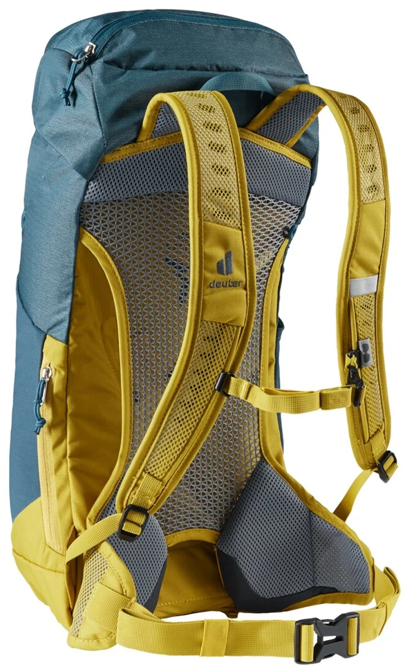 Deuter Ac Lite 16 kuprinė: lengvumas ir vėdinimas žygiams