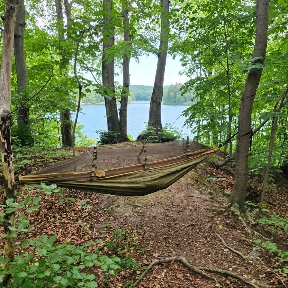 Didelis turistinis hamakas su tinkleliu nuo uodų, iki 250kg