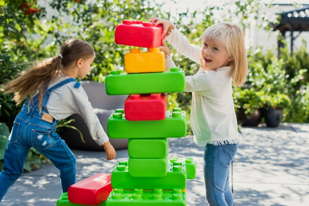 Didelių statybinių blokelių PLYTOS rinkinys iš 16 dalių MARIOINEX 908013