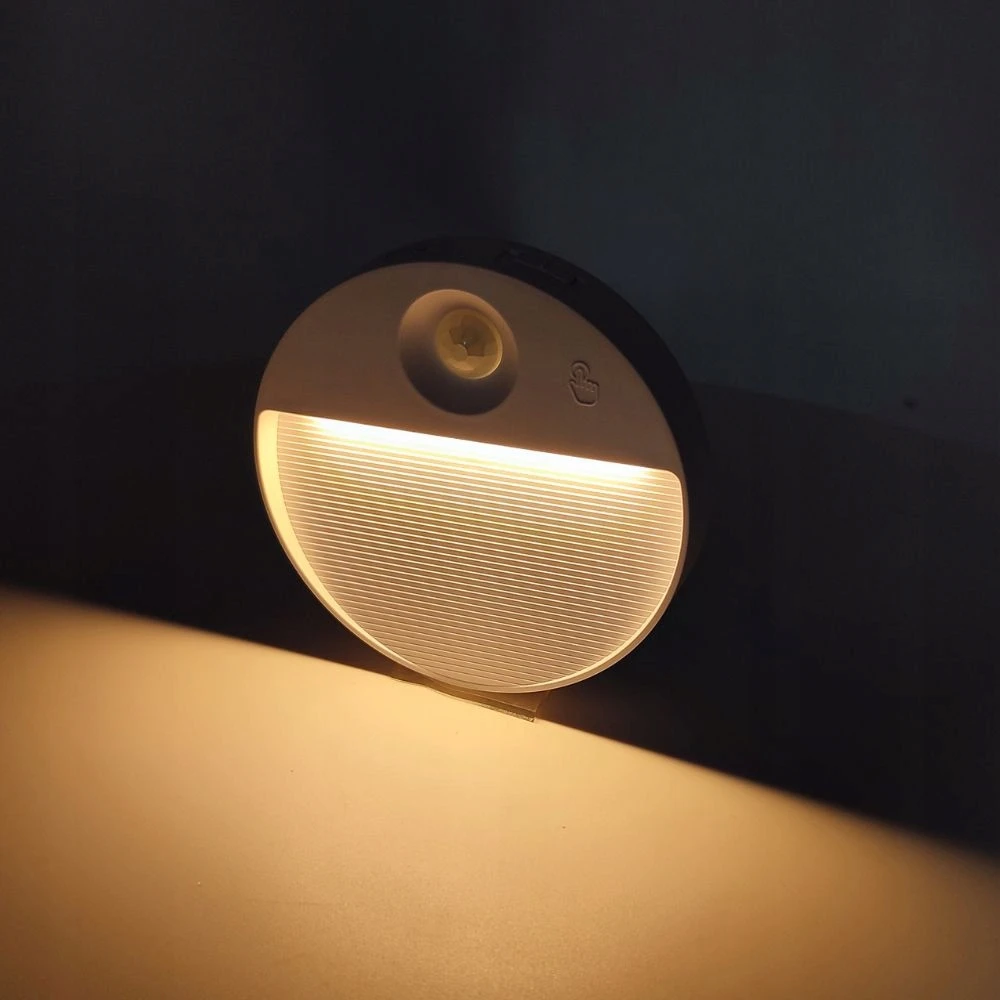 Dioled Lampka nocna LED USB 30lm CCT czujnik ruchu i zmierzchu ściemnialna