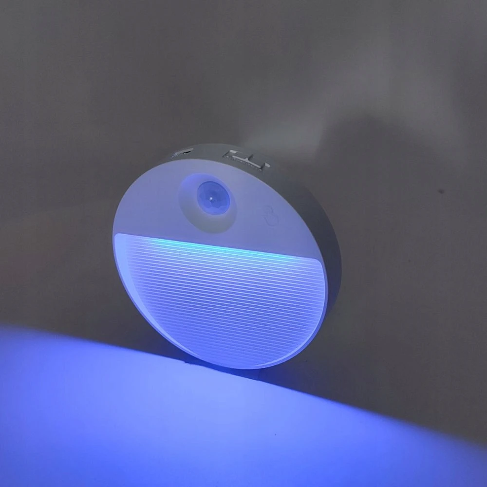 Dioled Lampka nocna LED USB RGB czujnik ruchu i zmierzchu ściemnialna