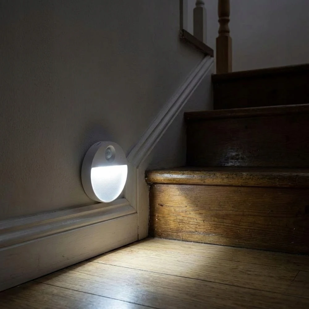 Dioled Lampka nocna LED USB RGB czujnik ruchu i zmierzchu ściemnialna