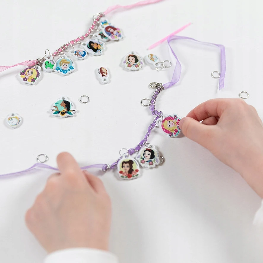 „Disney Princess Totum“ žavių apyrankių gaminimo rinkinys