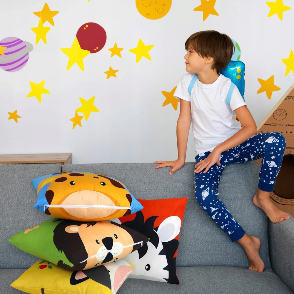 Domarex POSZEWKA NA PODUSZKĘ SAFARI 40x40 VELVET KROWA DO POKOJU DZIECIĘCEGO