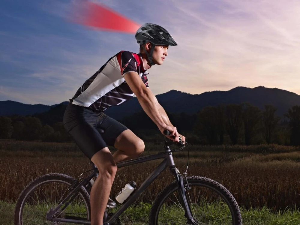 MTB DVIRAČIO ŠALMAS 6xLED DUNLOP R.L 267562