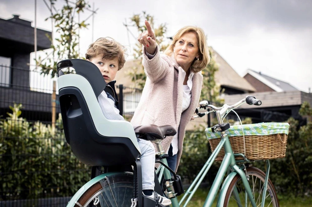 Dviračio kėdutė Bobike Go 1P, pilka