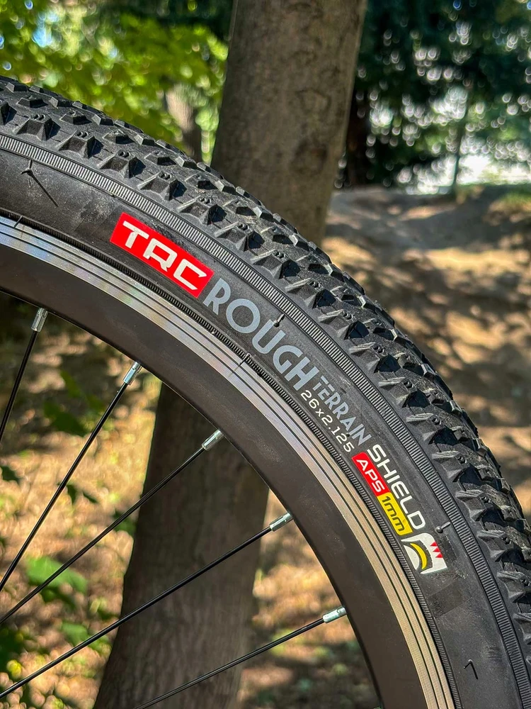 Dviračio padanga 26 colių TRC 26x2,125 ANTIPUNKTURINIS Įdėklas 57-559 STRONG