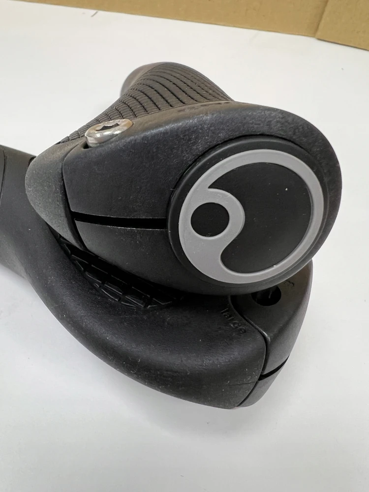 Dviračio vairo rankenos Ergon GP1, 130mm