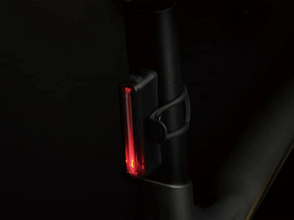 Dviračių žibintų komplektas MagicShine ALLTY 600 + SEEMEE 30 USB-C juodas