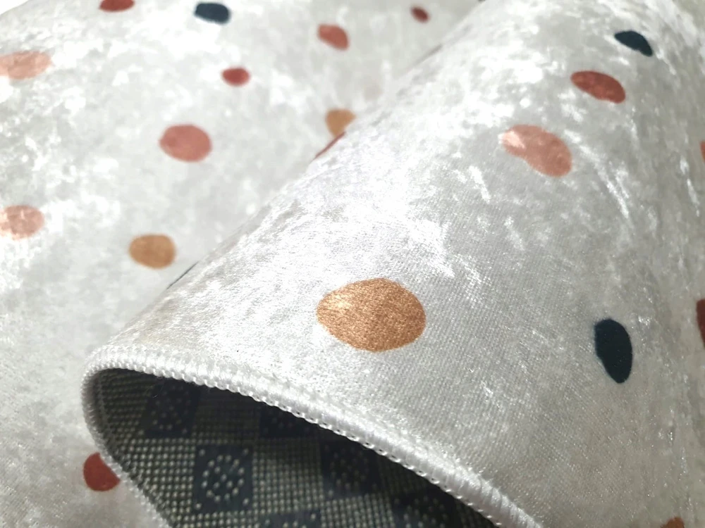 Dywanypers SKAITMENINIS BOHO stiliaus kilimas su smėlio spalvos taškais 140x200 II KOKYBĖS taškeliai smėlio spalvos