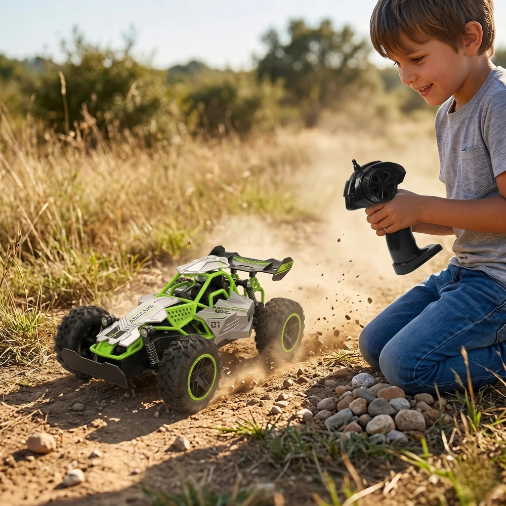 Edaxe NUOTOLINIO PULTO VALDOMAS DRIFT CAR RC AUTOMOBILIS – AKUMULIATORIUS X 2